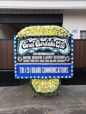 Papan Bunga Duka di Pandawan